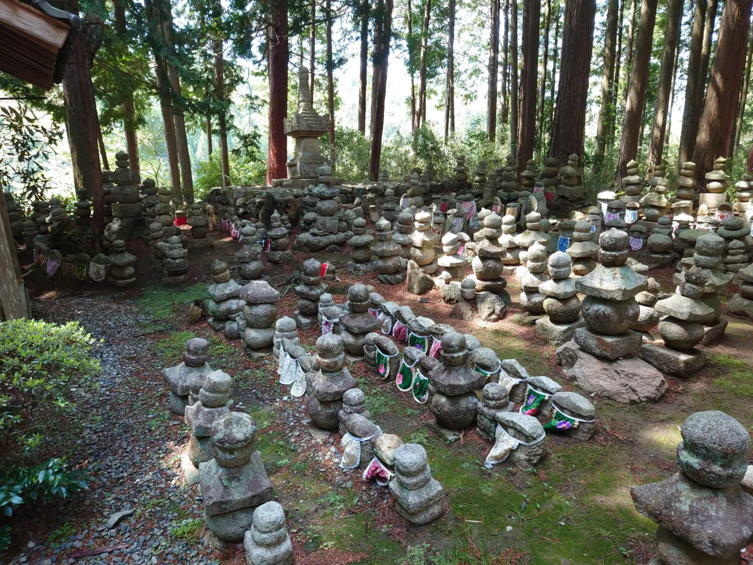 ブログ『一石五輪塔群』お問い合わせの件 | たま企画室 - 香川・高松