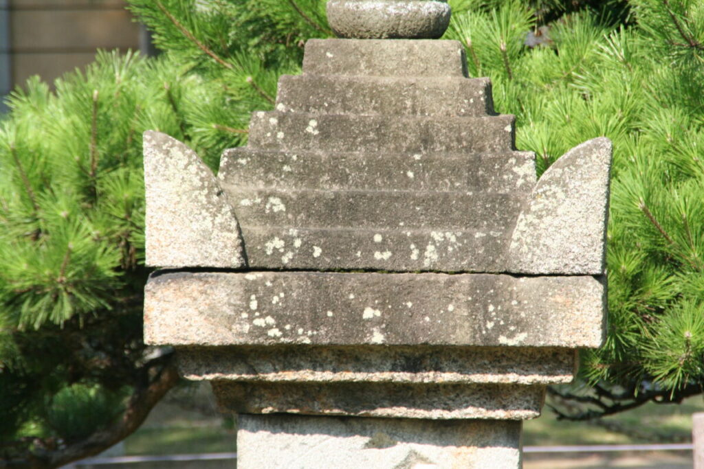 奈良県奈良市　奈良国立博物館　宝篋印塔