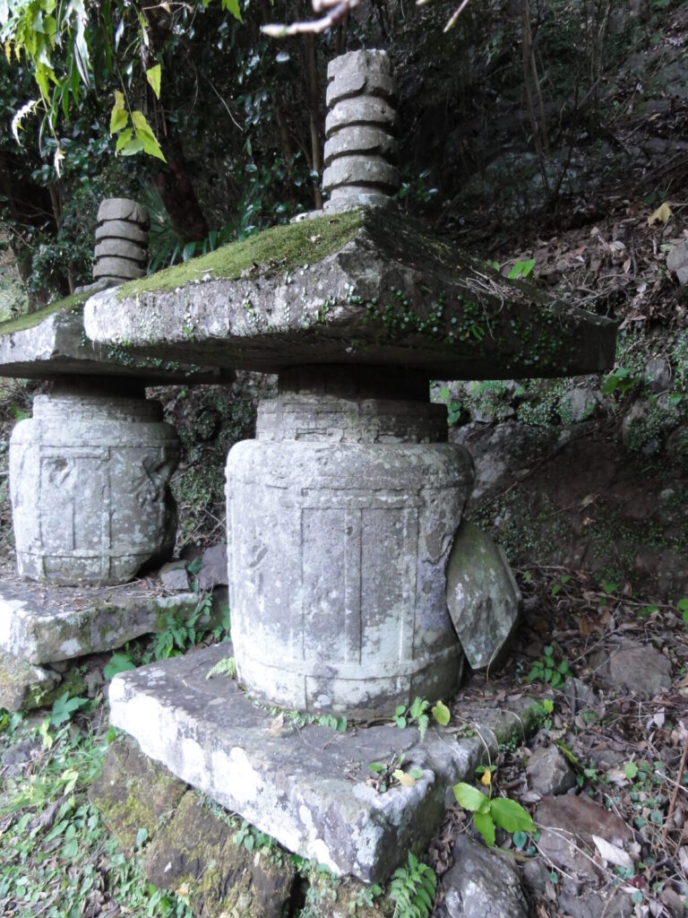 蓮城寺 宝塔 石造美術
大分県