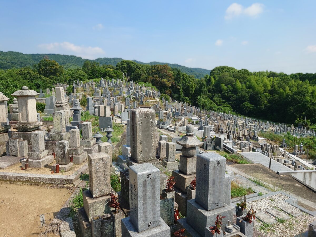 斑鳩町 村墓地 極楽寺墓地
