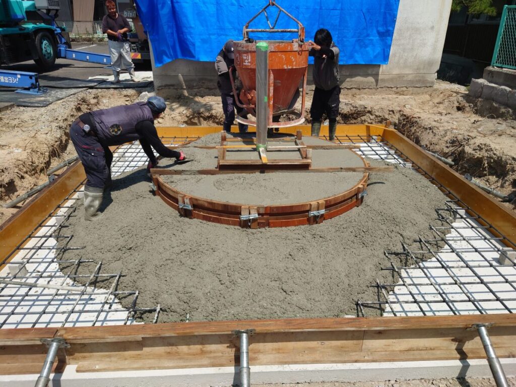 日本ハム　功績碑　基礎工事　たま企画室