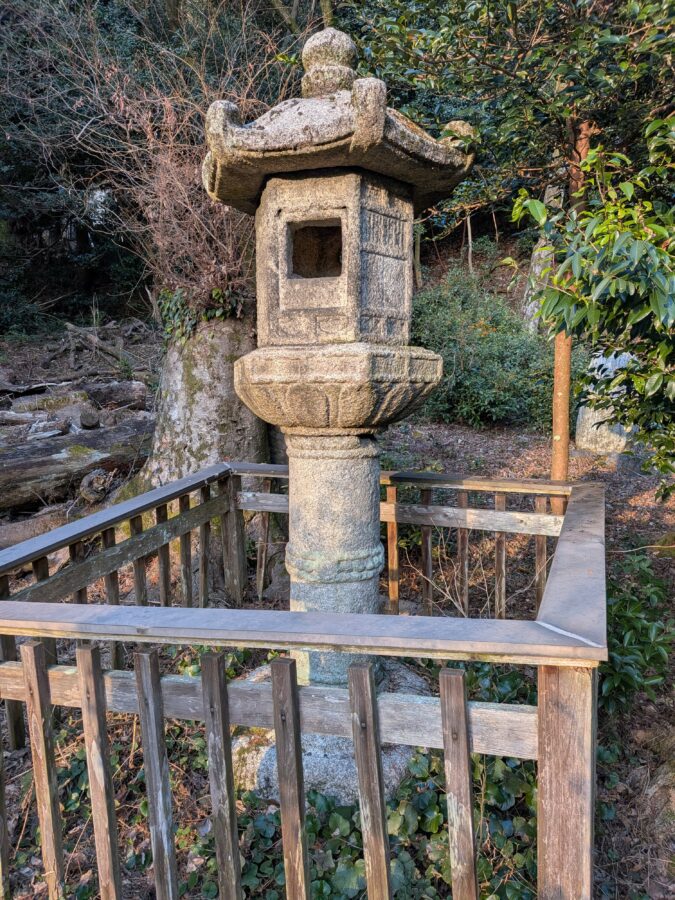 たま企画室 石造美術 滋賀県